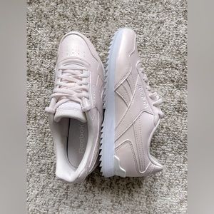 Reebok Royal Guide Sneakers - iridescent pink - size 6.5